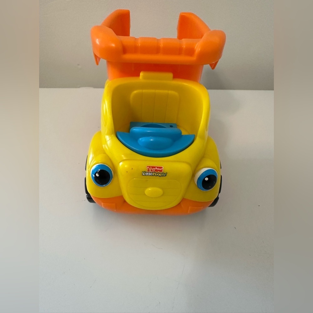 Fisher Price Little People Dump Truck 2009 Mattel With Person Makes Sounds